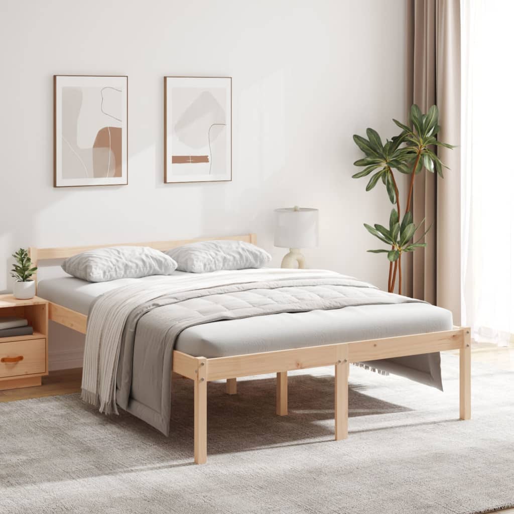 Säng 140x190 cm massiv furu