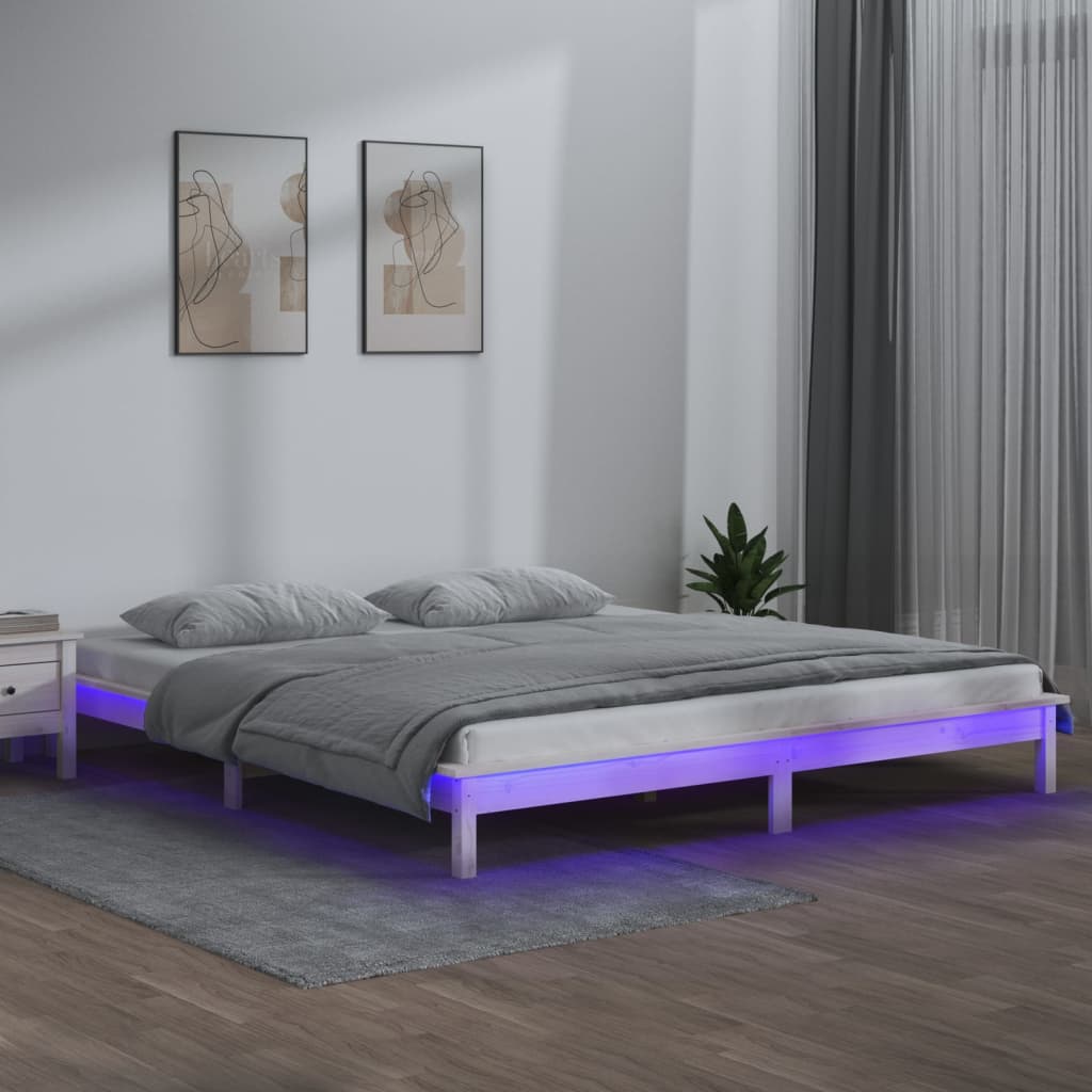 Sängram LED vit 140x190 cm massivt trä